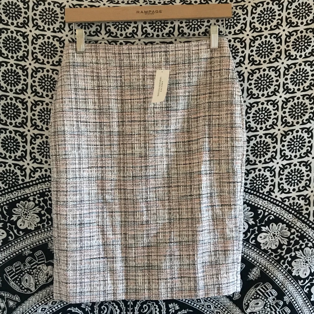 BNWT Banana Republic Tweed Pencil Skirt